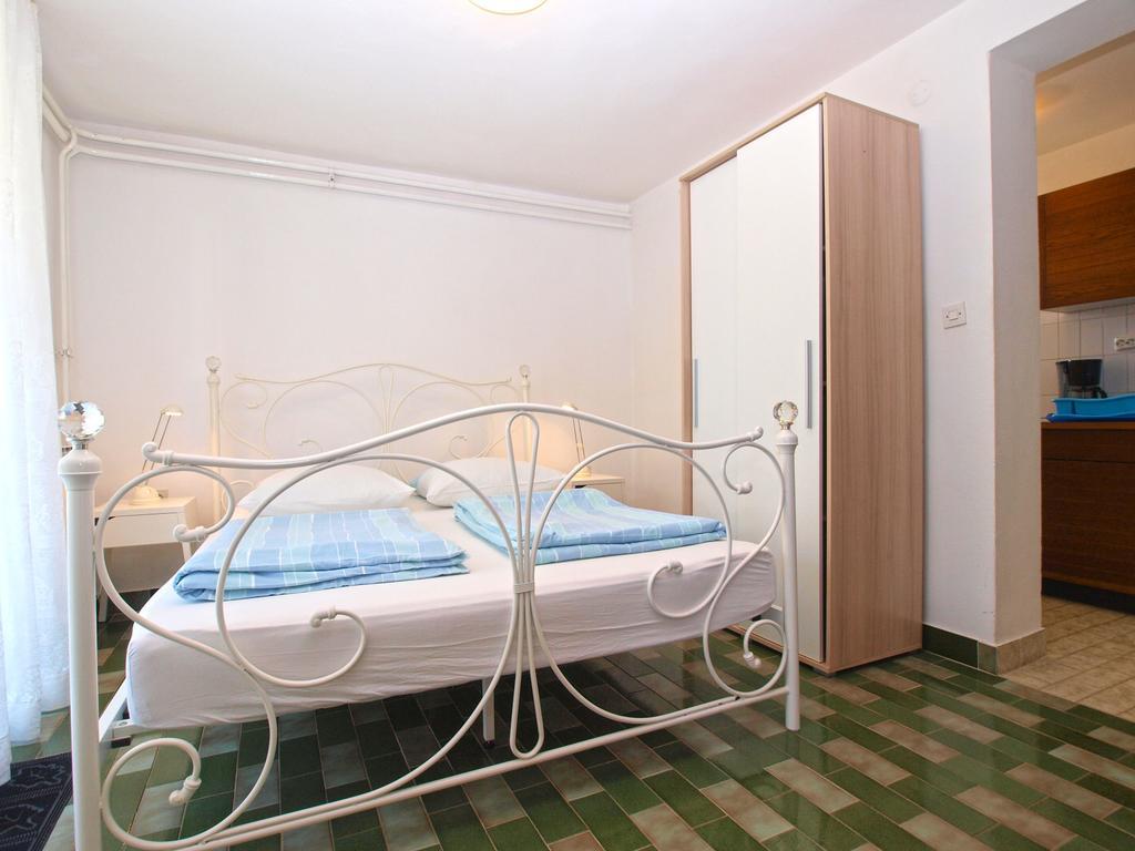 Apartments Zorka 1421 Pjescana Uvala Exterior foto